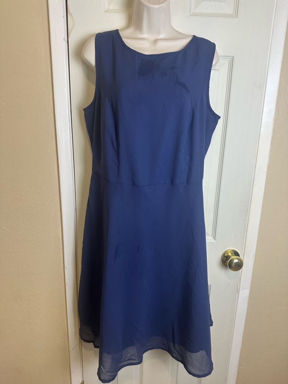 VENUS Navy Sleeveless Fit-and-Flare Midi Dress - Picture 2 of 4